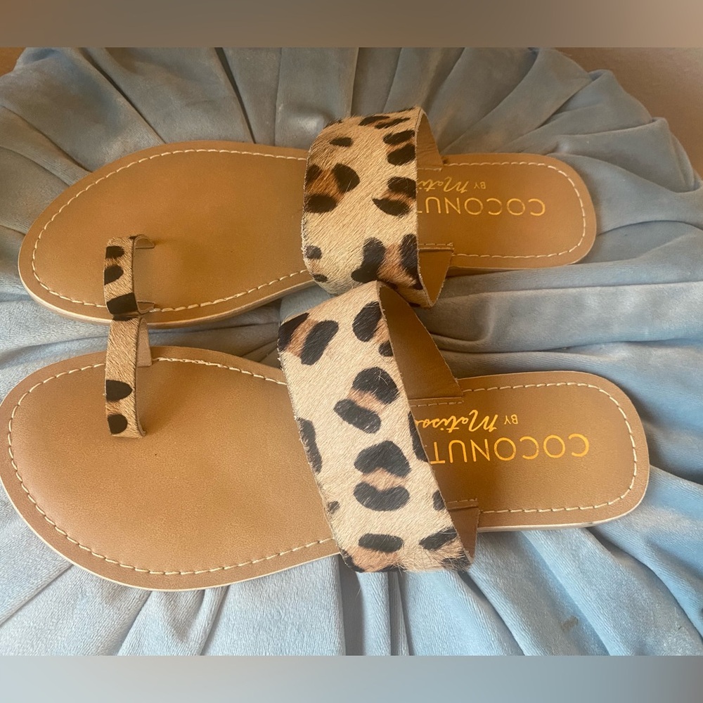 Coconuts - Matisse Sandals Animal Leopard Print Sz 8 Gorgeous preloved Condition